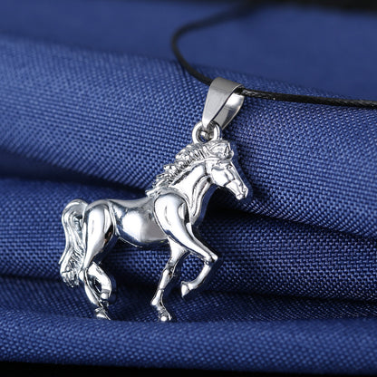 Run Horse Pendant Charming Stainless Steel Pendants Necklace New Fashion Animal Jewelry for Women Men Dainty Character Jewelry