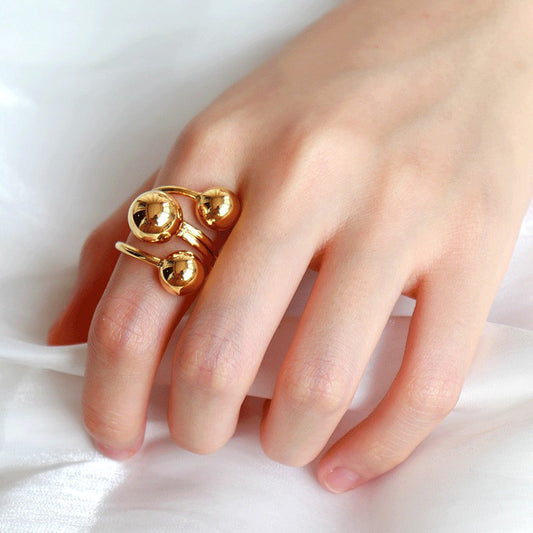 Fashion Creative Golden Ball Interstellar Orbit Ring