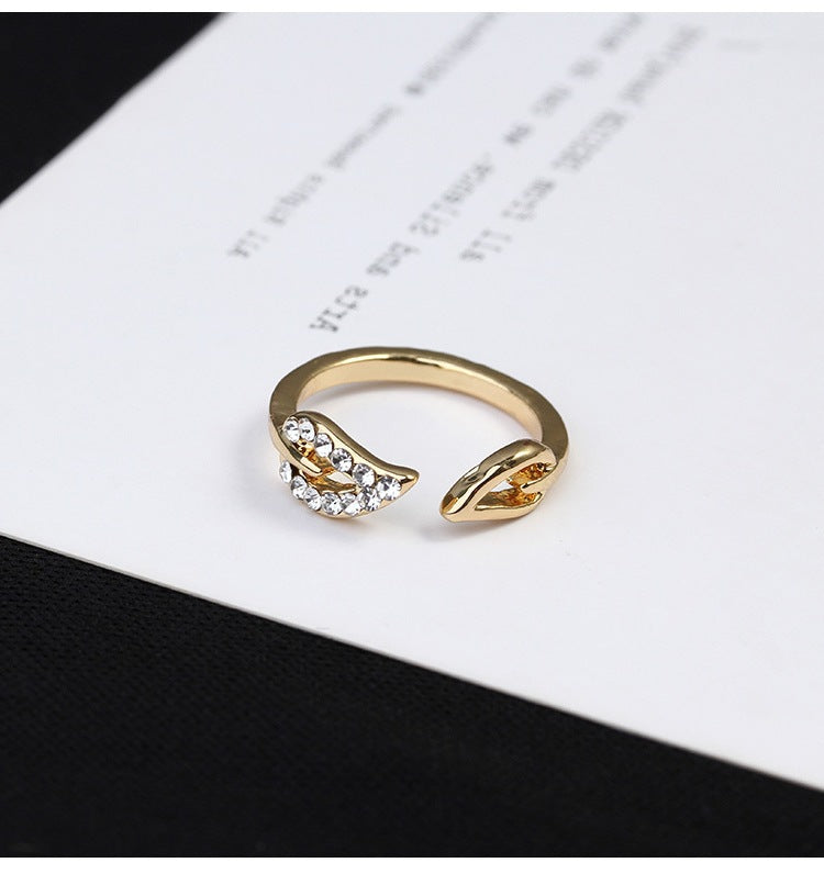 Korea two leaves with diamonds couple ring female Japanese and Korean retro Korean version of the tide jewelry trinkets ring tail ring