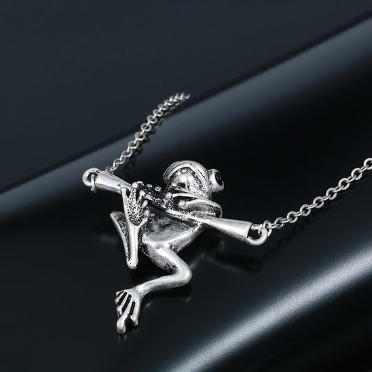 Men And Women Fashion Necklace Simple Cute Frog Pendant