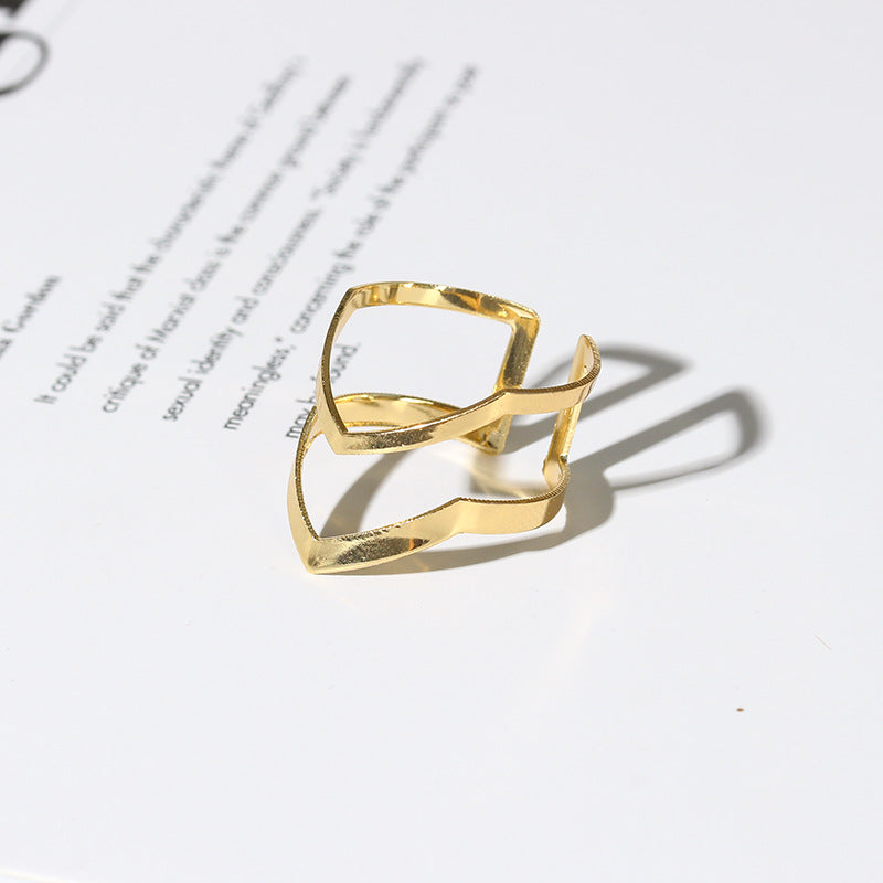 Gold double arrow ring